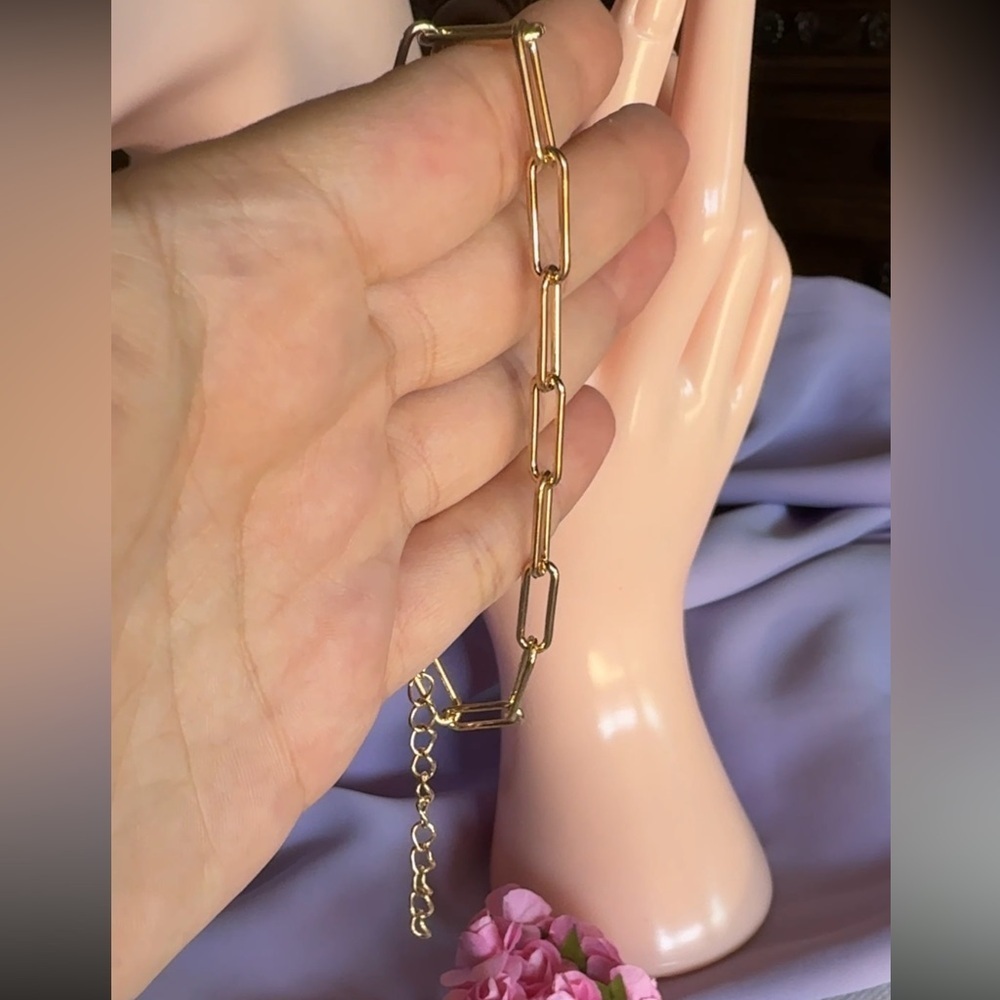 Gold Tone Link Bracelet - Picture 3 of 4